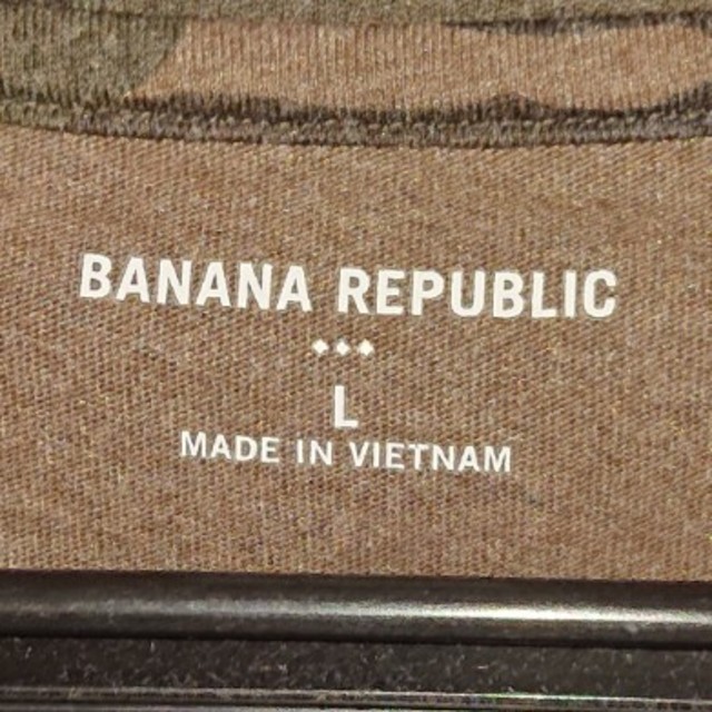 Banana Republic(バナナリパブリック)のバナナ・リパブリック men's 迷彩Tシャツ  Ｌsize メンズのトップス(Tシャツ/カットソー(半袖/袖なし))の商品写真