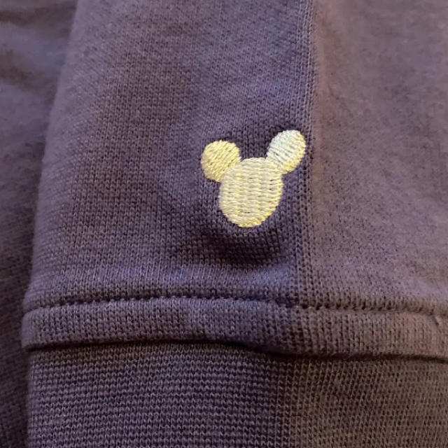 Disney(ディズニー)のミッキー　トレーナー  スウェット　ディズニー キッズ/ベビー/マタニティのキッズ服男の子用(90cm~)(Tシャツ/カットソー)の商品写真