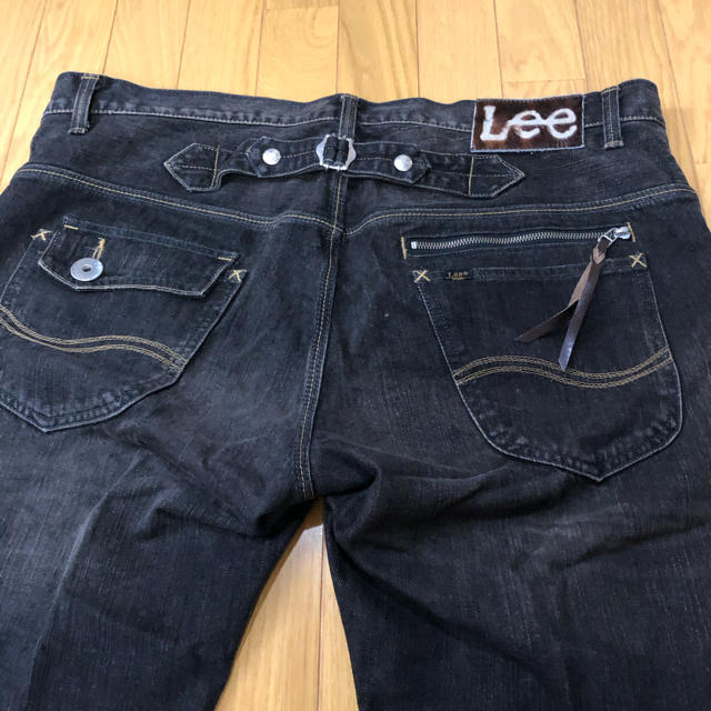 Lee の大きいジーンズ