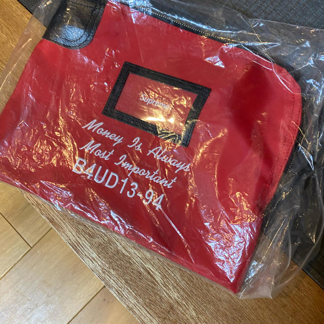 Supreme(シュプリーム)のsupreme banker クラッチバッグ メンズのバッグ(セカンドバッグ/クラッチバッグ)の商品写真