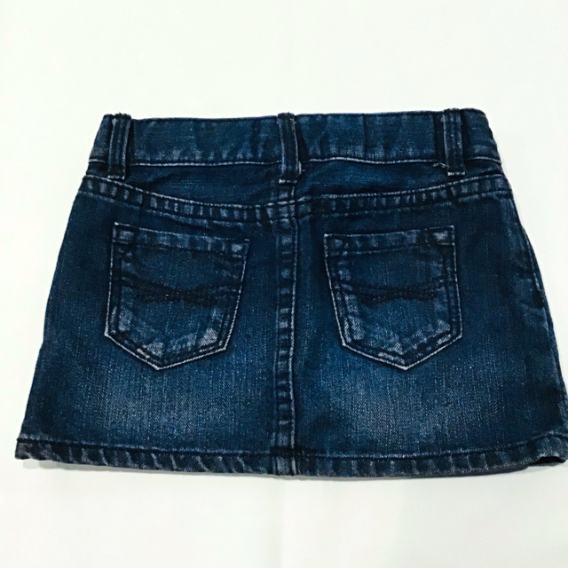 babyGAP(ベビーギャップ)のbaby gap デニムスカート 80cm ベビー キッズ/ベビー/マタニティのベビー服(~85cm)(スカート)の商品写真