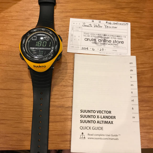 大得価好評】 SUUNTO （スント） VECTOR Yellow 電池交換済み 4LNGW ...