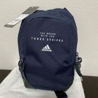 アディダス(adidas)の【新品】adidas ミニショルダーバッグ(ショルダーバッグ)