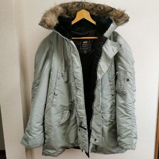 アルファインダストリーズ(ALPHA INDUSTRIES)のアルファ、タイプN-3B((N))サイズXL、超ワイルド大きいかたにお勧め。(ミリタリージャケット)