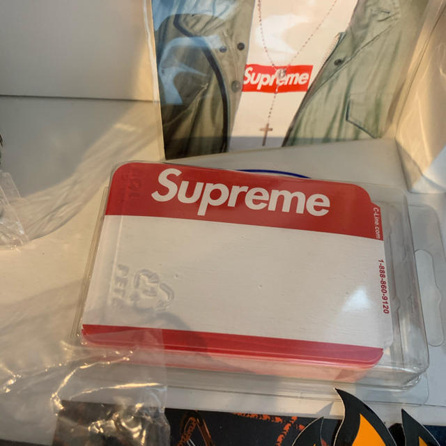 Supreme Name Badge Stickers Pack of 100