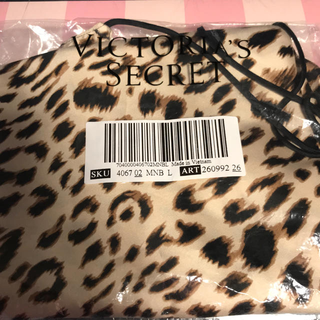 Victoria's Secret(ヴィクトリアズシークレット)の VICTORIA'S SECRET Satin Racerback Cami  レディースのトップス(キャミソール)の商品写真