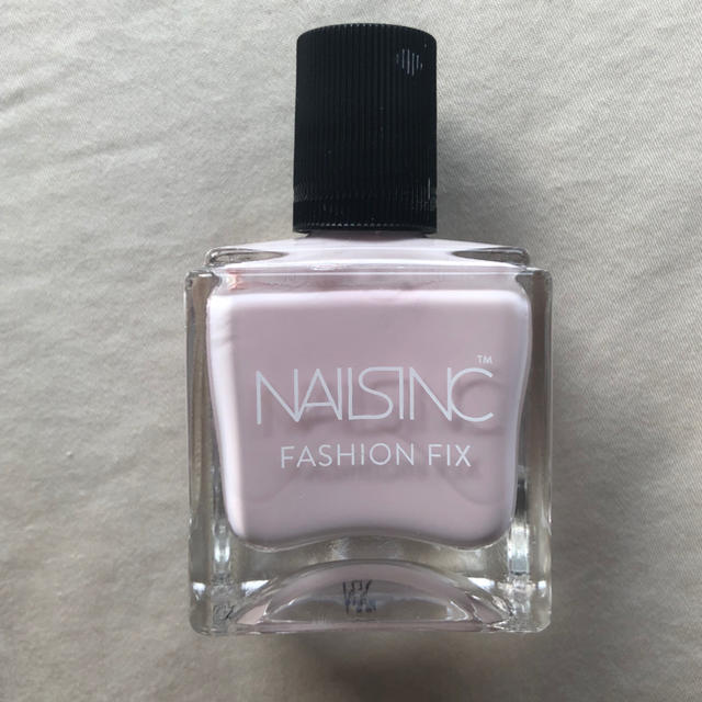 【値下げ中‼️】NAILS INC ネイルポリッシュ　14ml×2 コスメ/美容のネイル(マニキュア)の商品写真