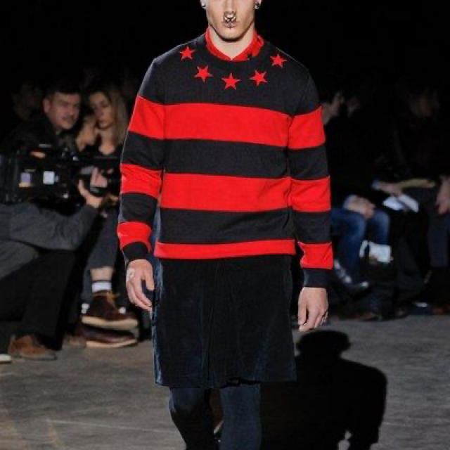 がつながれ】 GIVENCHY - 値下げ!GIVENCHY 2012秋冬コレクション