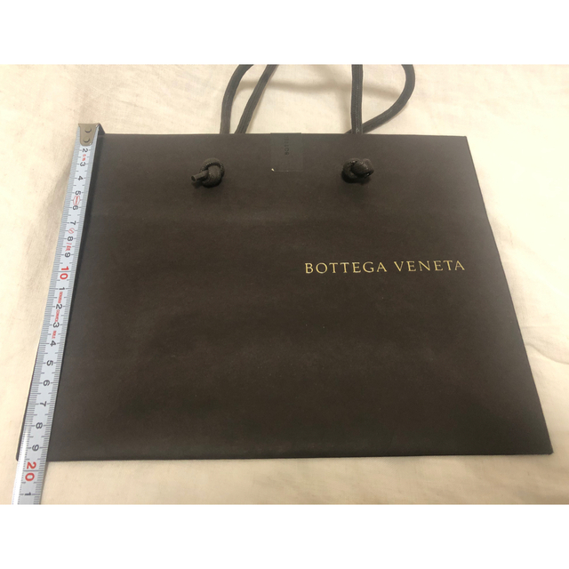 Bottega Veneta(ボッテガヴェネタ)の【送料込】ボッデガヴェネタ ★紙袋★ショップ レディースのバッグ(ショップ袋)の商品写真