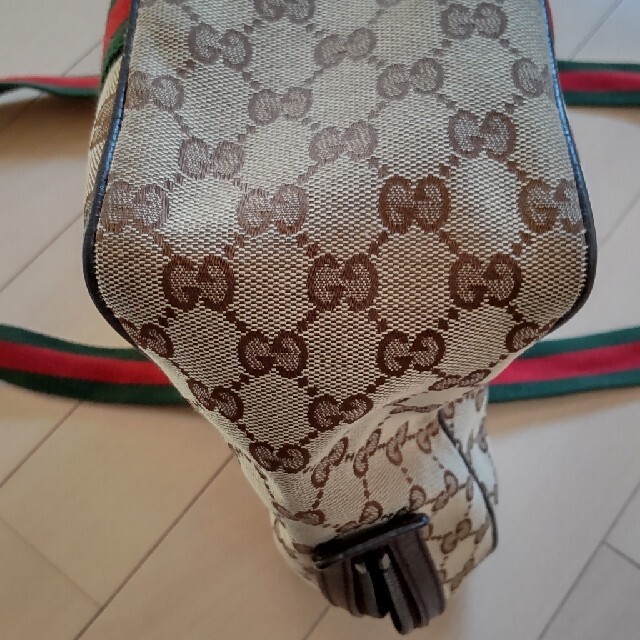 タンブラー・マグカップ GUCCI ビジネスバッグ