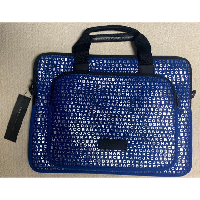 MARC BY MARC JACOBS(マークバイマークジェイコブス)のMARC BY MARC  JACOBS☆ロゴ総柄　PCバッグ レディースのバッグ(その他)の商品写真