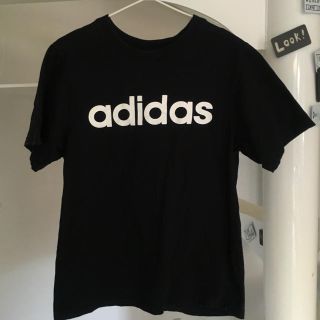 アディダス(adidas)のTシャツ ブラック Mサイズ(Tシャツ/カットソー(半袖/袖なし))