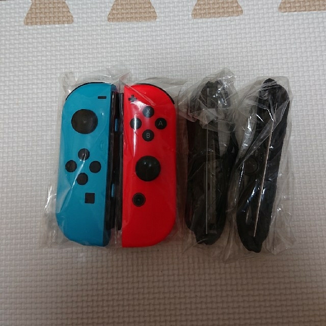 Nintendo Switch(ニンテンドースイッチ)のswitch ジョイコン エンタメ/ホビーのゲームソフト/ゲーム機本体(家庭用ゲーム機本体)の商品写真