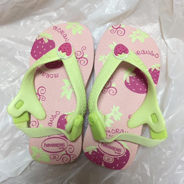 havaianas(ハワイアナス)のハワイアナス 20 ビーチサンダル  キッズ/ベビー/マタニティのキッズ靴/シューズ(15cm~)(サンダル)の商品写真