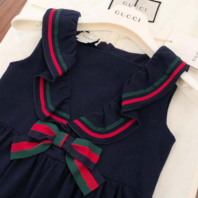 Gucci(グッチ)の【お取置き中】グッチチルドレン 新品ワンピース 5 キッズ/ベビー/マタニティのキッズ服女の子用(90cm~)(ワンピース)の商品写真