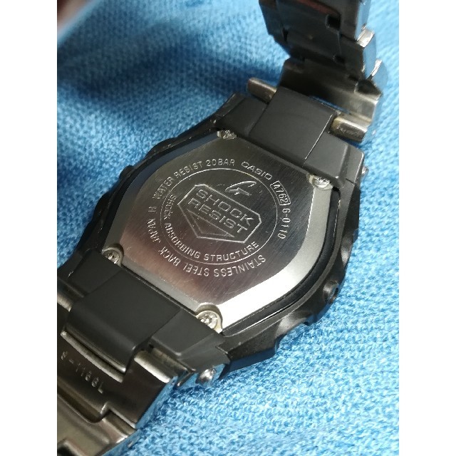G-SHOCK(ジーショック)のG-SHOCK G-011D-7B ホワイト メンズの時計(腕時計(アナログ))の商品写真