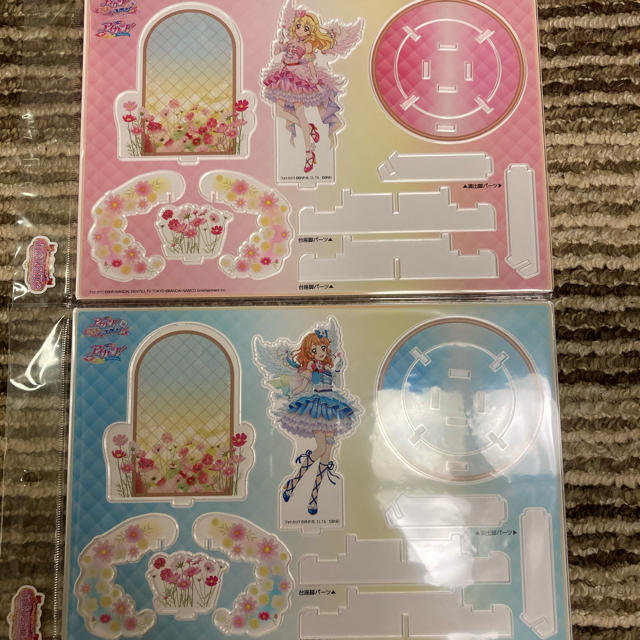 アイカツ！　アクリルアートスタンド　星宮いちご＋大空あかりキャラクターグッズ