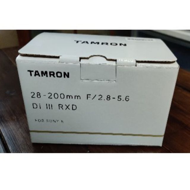 TAMRON 28-200mm F/2.8-5.6 Di III RXD