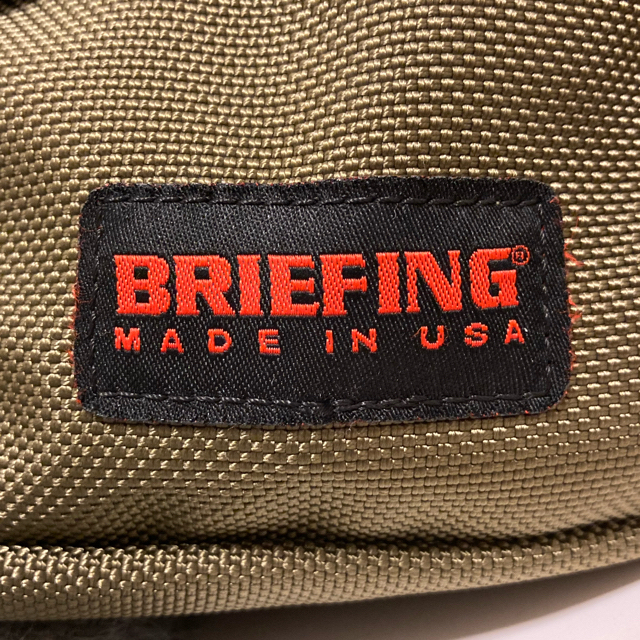 BRIEFING(ブリーフィング)のBRIEFING ブリーフィング　美品　B4ライナー（廃盤カラー） メンズのバッグ(ビジネスバッグ)の商品写真