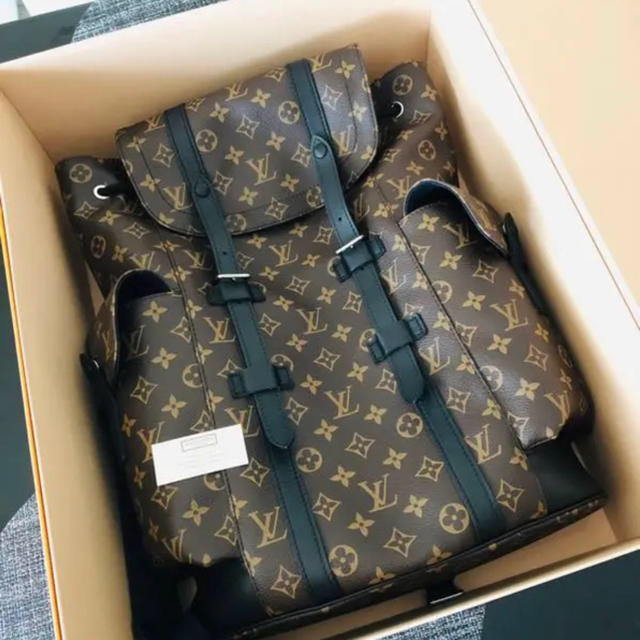 ルイヴィトン　クリストファーPM   LV リュック　LOUIS VITTON