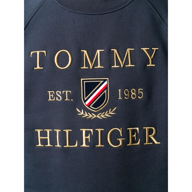 TOMMY HILFIGER(トミーヒルフィガー)のtommy hilfiger スウェット　ネイビー メンズのトップス(スウェット)の商品写真