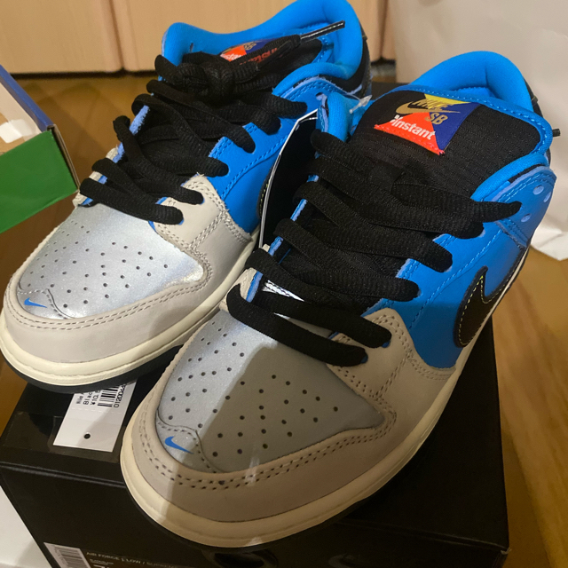 NIKE(ナイキ)のNIKE SB DUNK LOW PRO QS INSTANT 24.0 メンズの靴/シューズ(スニーカー)の商品写真