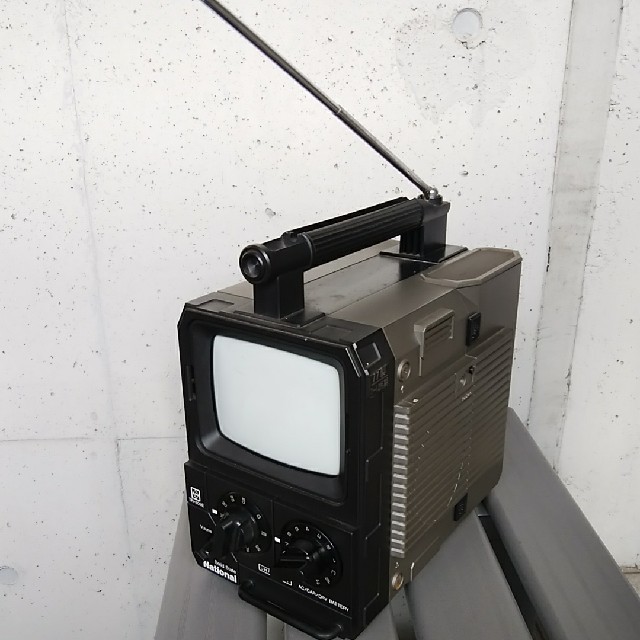 ナショナル テレビ　TransAm 5型　TR-509E 　 昭和レトロ スマホ/家電/カメラのテレビ/映像機器(テレビ)の商品写真