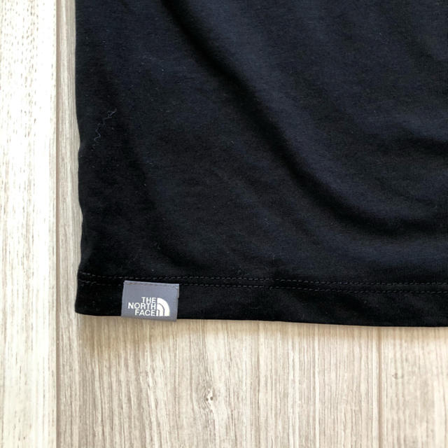 THE NORTH FACE(ザノースフェイス)のt72_dec様　専用　ノースフェイス　ビッグロゴTシャツ　130cm キッズ/ベビー/マタニティのキッズ服男の子用(90cm~)(Tシャツ/カットソー)の商品写真