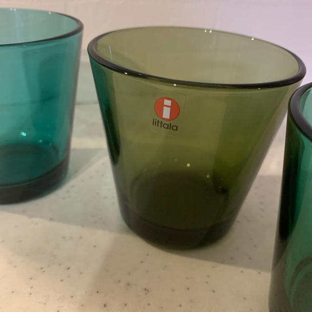 iittala(イッタラ)のカルティオ　グラス　グリーン系 インテリア/住まい/日用品のキッチン/食器(グラス/カップ)の商品写真