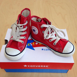 コンバース ベビー サンダル キッズスニーカー 子供靴 の通販 点 Converseのキッズ ベビー マタニティを買うならラクマ