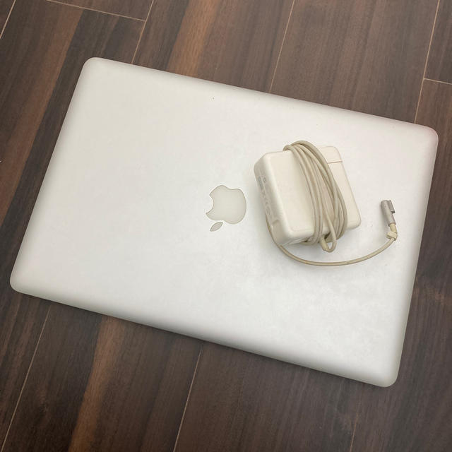 Mac (Apple)(マック)のMacBook Pro 15.4inch ジャンク品 スマホ/家電/カメラのPC/タブレット(ノートPC)の商品写真