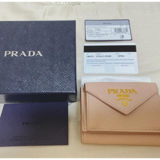 プラダ(PRADA)のPRADA ミニウォレット　【割り込み購入禁止】(財布)