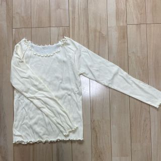 ミスティウーマン(mysty woman)の新品　mysty woman 白トップス(カットソー(長袖/七分))