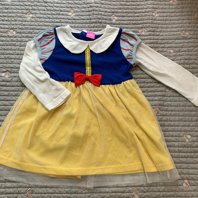 白雪姫ワンピース キッズ/ベビー/マタニティのキッズ服女の子用(90cm~)(ワンピース)の商品写真