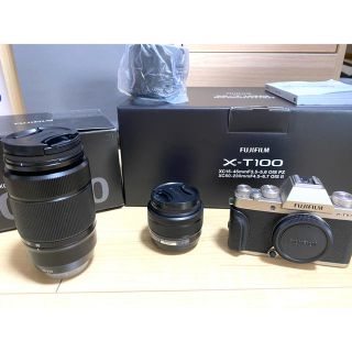 フジフイルム(富士フイルム)の【新品同様】FUJIFILM X-T100 ダブルズームレンズキット ゴールド(ミラーレス一眼)