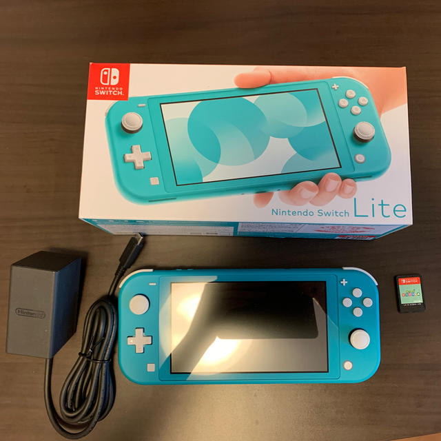 nintendo switch lite ターコイズ　どうぶつの森　ソフト　☆