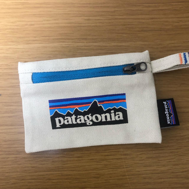 patagonia(パタゴニア)のパタゴニア　ミニポーチ レディースのファッション小物(ポーチ)の商品写真