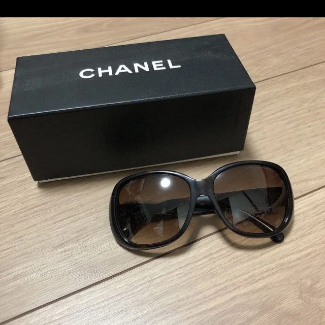 値下げ不可⚠️CHANEL/サングラス カメリア