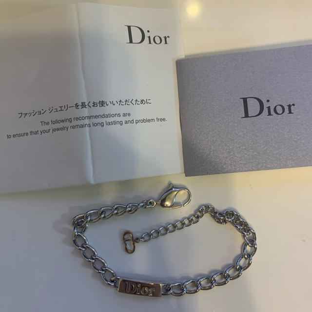 Christian Dior(クリスチャンディオール)のChristian dior ロゴブレスレット レディースのアクセサリー(ブレスレット/バングル)の商品写真