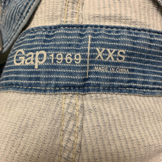 GAP(ギャップ)の美品‼︎  ギャップ　GAP  ヒッコリー柄　オーバーオール サロペット デニム レディースのパンツ(サロペット/オーバーオール)の商品写真