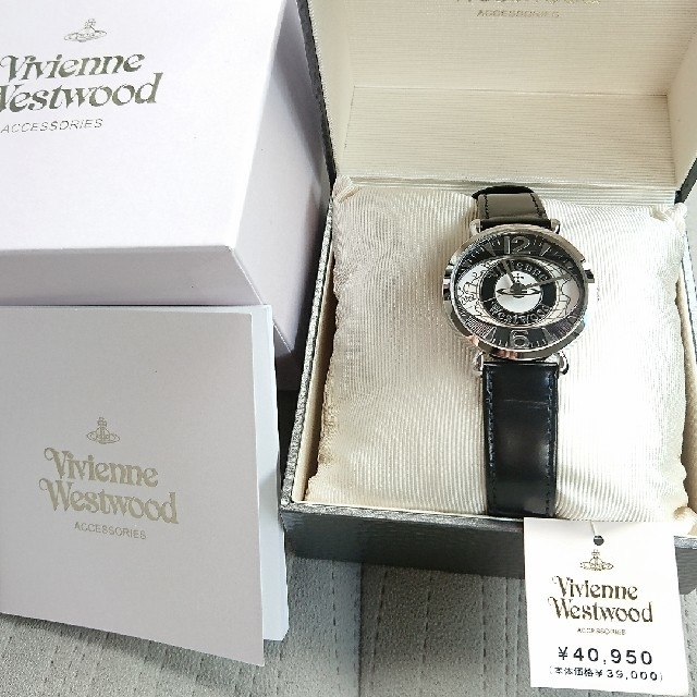 ■出品10日まで■ 未使用 VivienneWestwood 腕時計 "稼働品" 腕時計