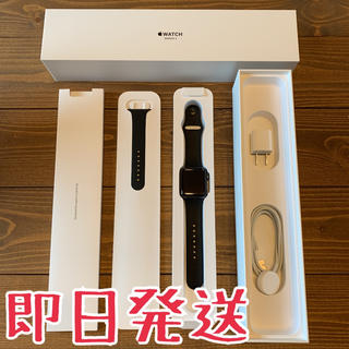 アップル(Apple)のApple Watch SERIES 3  42mm GPS(腕時計(デジタル))