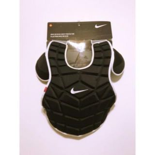 ナイキ(NIKE)の☆USA限定発売モデル★USA NIKE☆キャッチャープロテクター☆黒(防具)