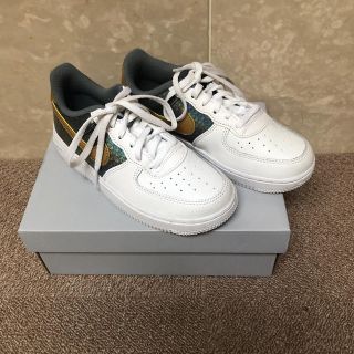 ナイキ(NIKE)のNike FORCE1 キッズスニーカー(スニーカー)