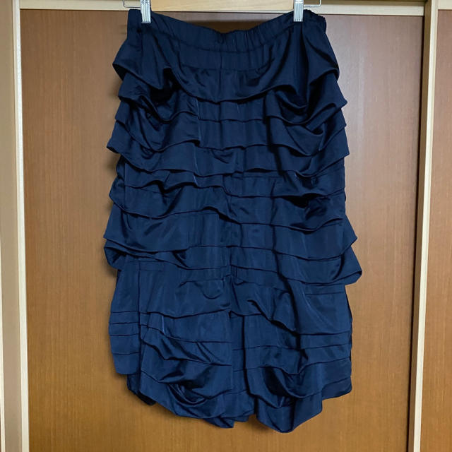 COMME des GARCONS(コムデギャルソン)の【最終値下げ】コムデギャルソン キュロットスカート レディースのパンツ(キュロット)の商品写真
