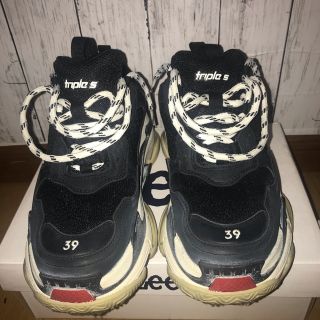 バレンシアガ(Balenciaga)のbalenciaga triple s  最終値下げ(スニーカー)