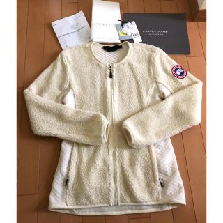 カナダグース(CANADA GOOSE)のカナダグース ロフテッドウール　レディースM ジャケット　カーディガン　ニット(ニットコート)