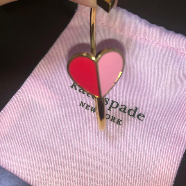 kate spade new york(ケイトスペードニューヨーク)のブレスレット レディースのアクセサリー(ブレスレット/バングル)の商品写真