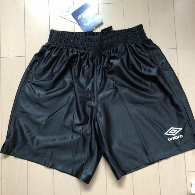 UMBRO(アンブロ)のトレーニングパンツ160cm  キッズ/ベビー/マタニティのキッズ服男の子用(90cm~)(パンツ/スパッツ)の商品写真