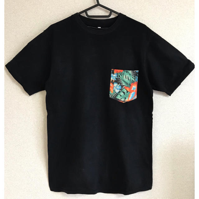 Tシャツ メンズ 半袖 トップス ブラック 黒 メンズのトップス(Tシャツ/カットソー(半袖/袖なし))の商品写真